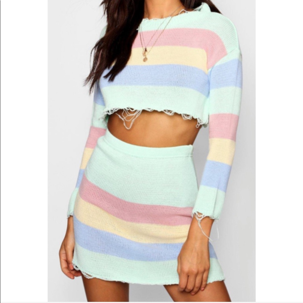 Frayed hem Knitted Pastel crop top and skirt Set